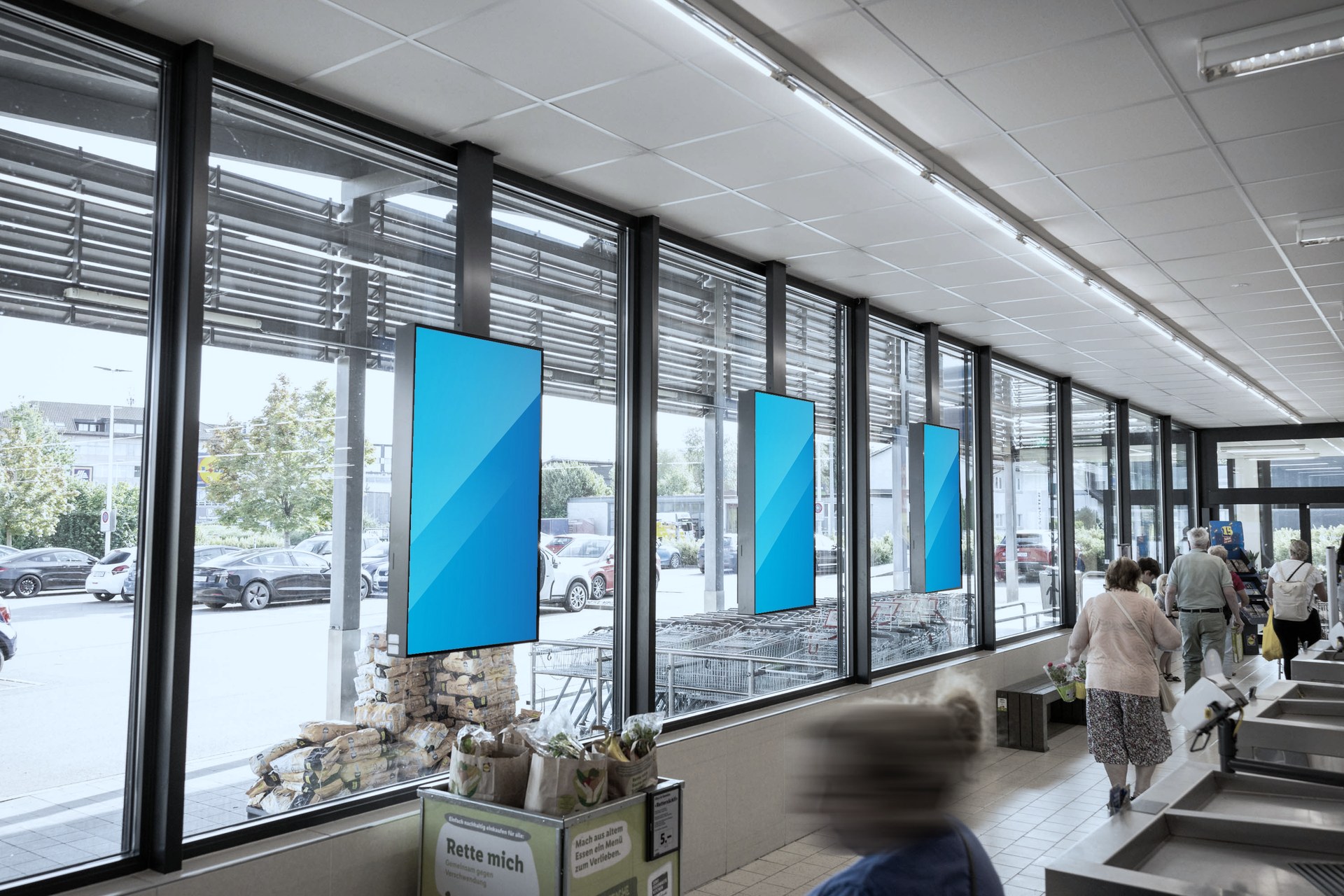 DOOH-Werbescreens in der Lidl-Filiale Romanshorn (Schweiz)