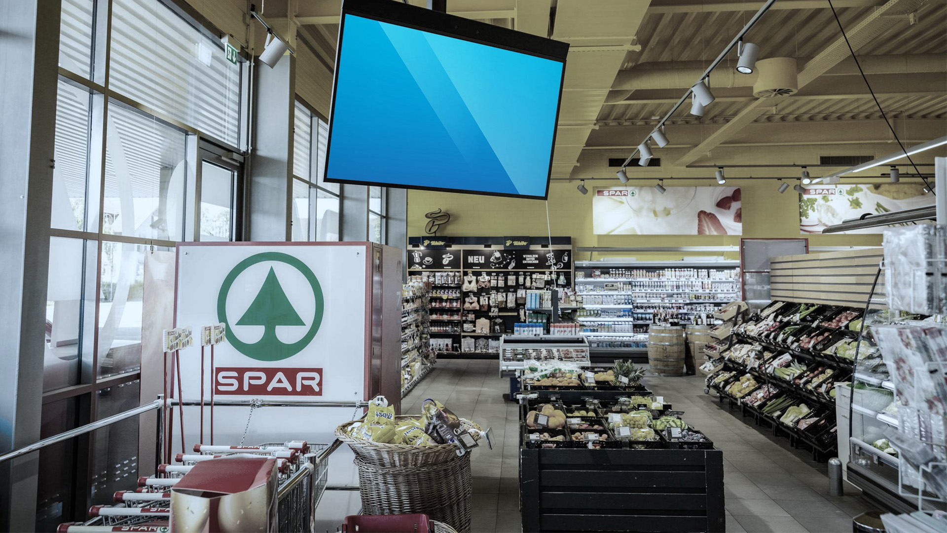 SPAR / TopCC / AVIA — DOOH-Werbescreen