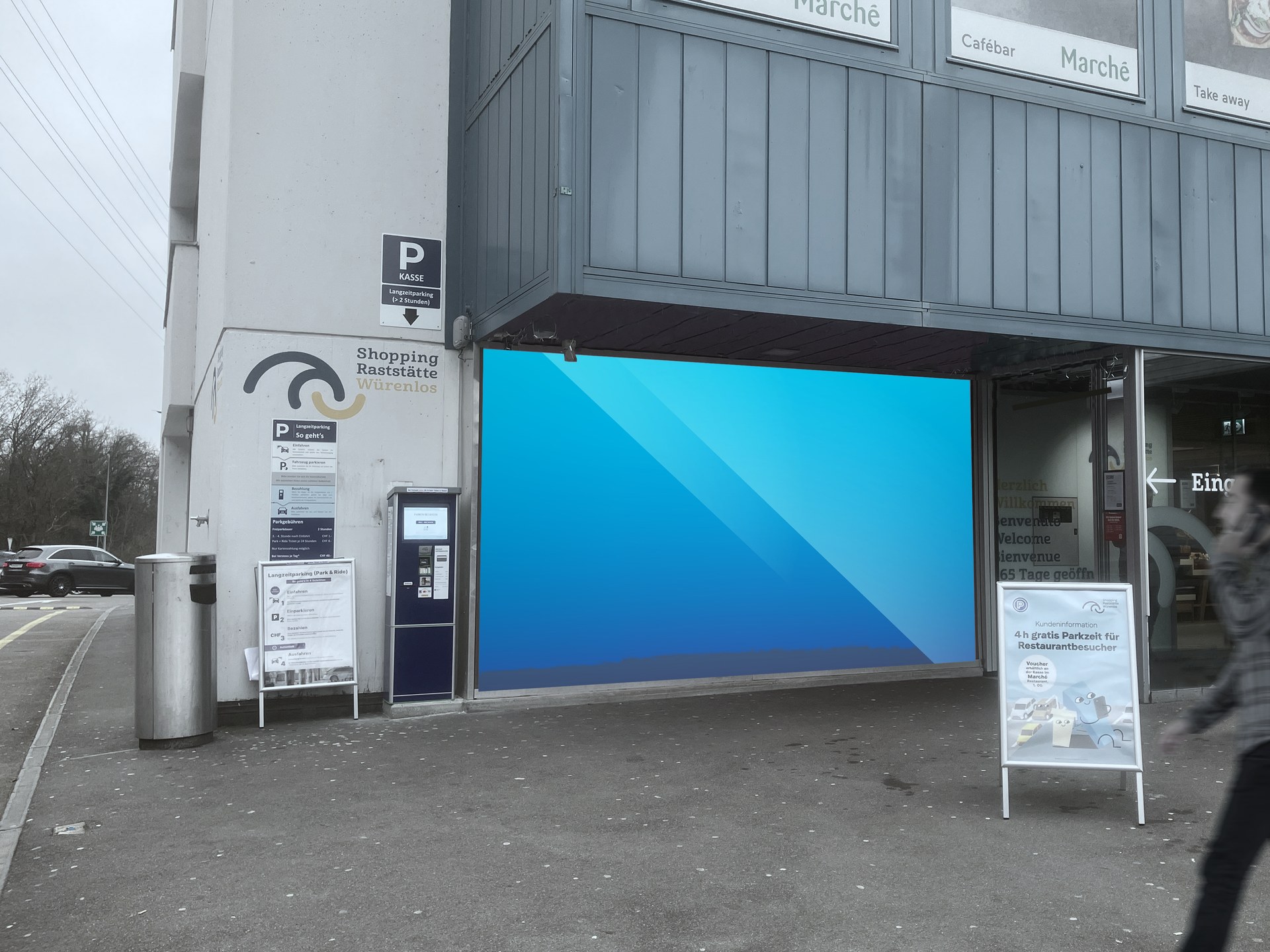 Raststätte Würenlos — DOOH-Werbescreen